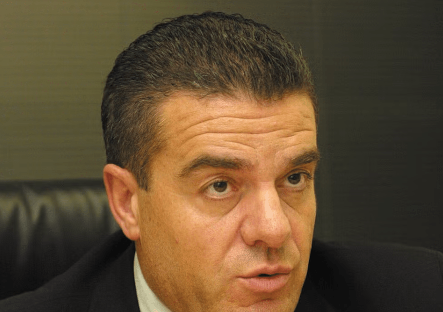 El caso de Nevenka Fernández e Ismael Álvarez el exalcalde condenado por acoso está lleno de luces y sombras a pesar de la sentencia con voto particular El caso de Nevenka Fernández e Ismael Álvarez el exalcalde condenado por acoso está lleno de luces y sombras a pesar de la sentencia con voto particular