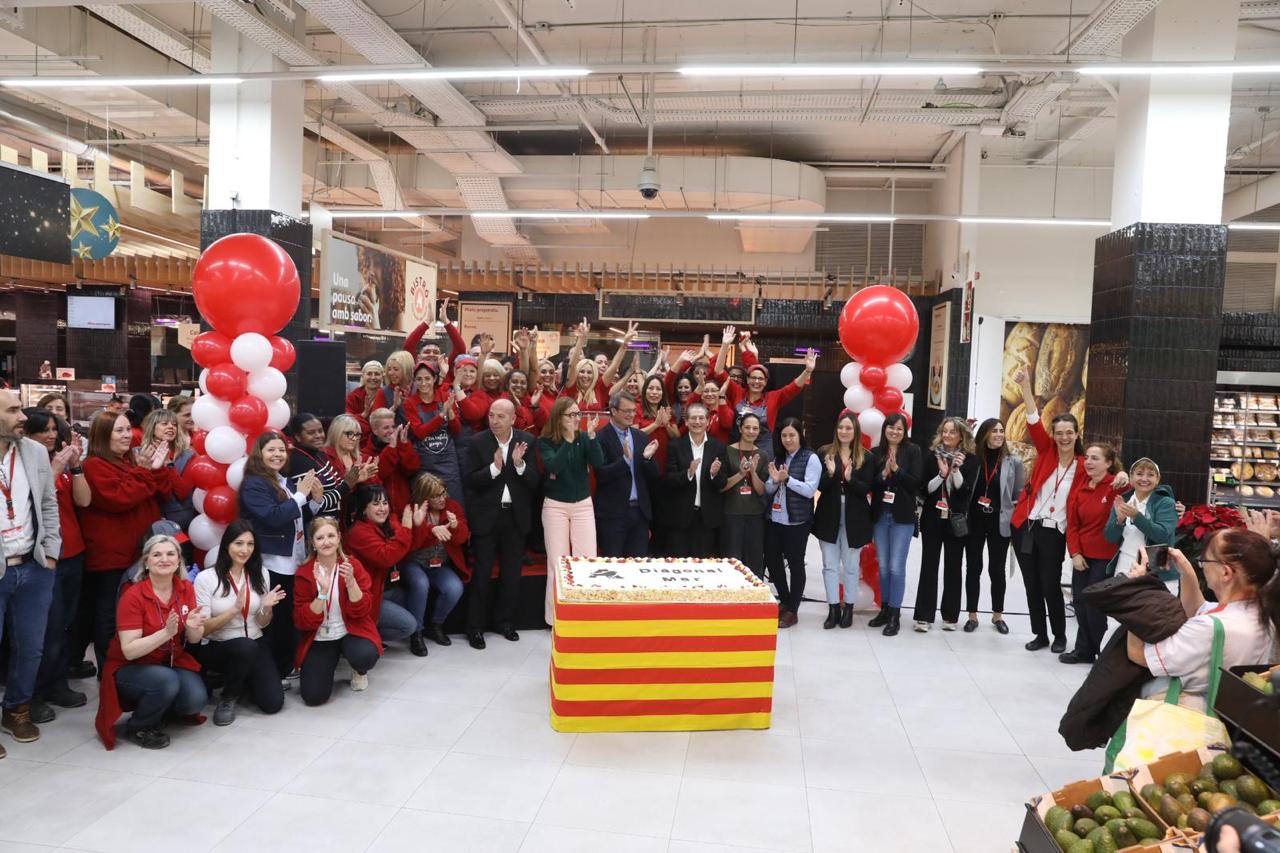 Alcampo reinaugura su hipermercado en Diagonal Mar tras una inversión de 8,6 millones de euros