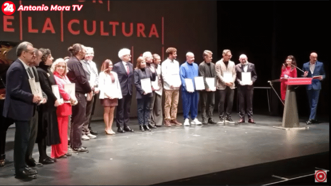 Puri Diaz puso la guinda en la presentación del informe LO MEJOR DE LA CULTURA 2025