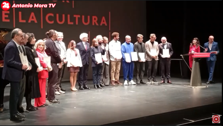 LO MEJOR DE LA CULTURA